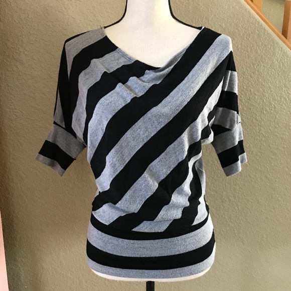TeenBell Tops - Teenbell Gray & Black Striped 1/2 Sleeve Top